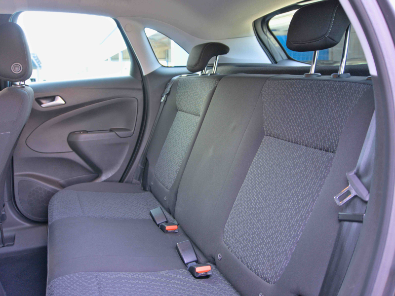 Opel Crossland 1.5D 110cv Gris