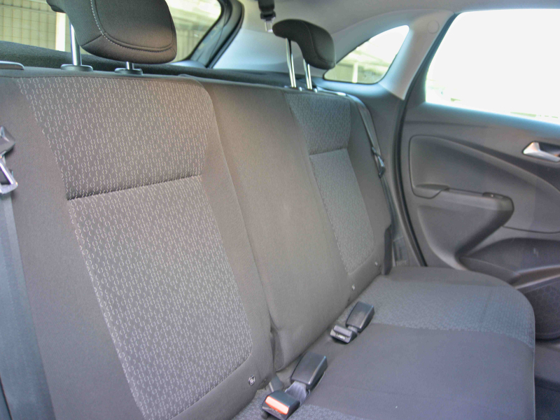 Opel Crossland 1.5D 110cv Gris