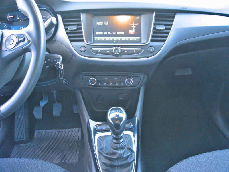Opel Crossland 1.5D 110cv Negro
