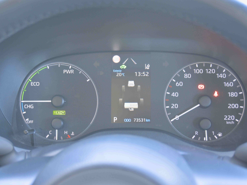 Toyota Yaris Active Tech 1.5 120H eCVT Híbrido Auto  120cv Gris
