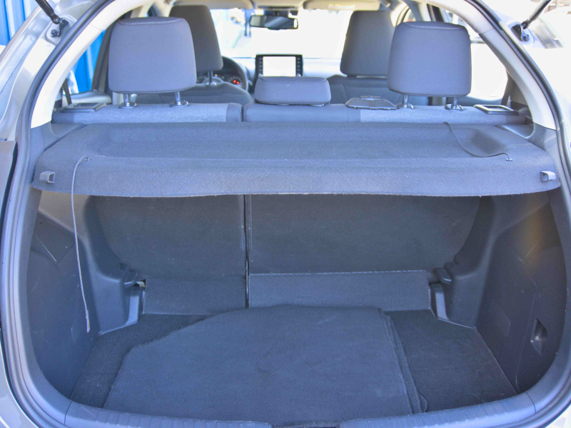 Toyota Yaris Active Tech 1.5 120H eCVT Híbrido Auto  120cv Gris
