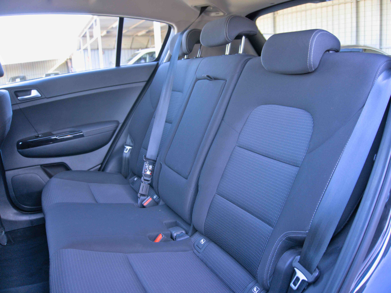 KIA Sportage Drive 1.6D Diésel Híbrido  132cv Negro