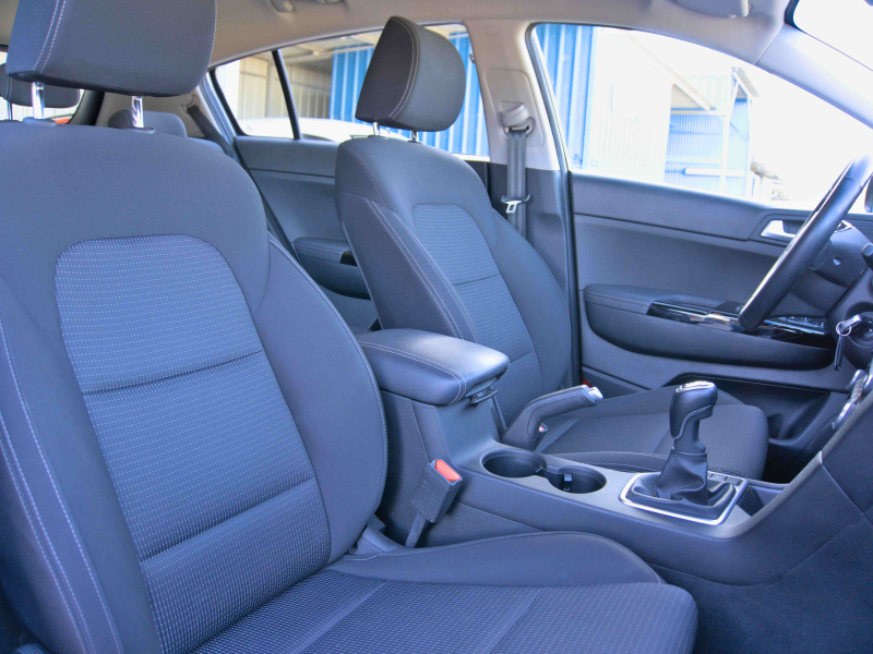 KIA Sportage Drive 1.6D Diésel Híbrido  132cv Negro