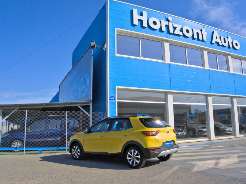 KIA Stonic Drive 1.0TGdi MHEV  100cv Amarillo
