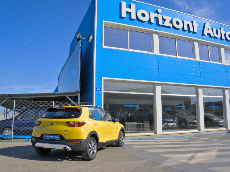 KIA Stonic Drive 1.0TGdi MHEV  100cv Amarillo