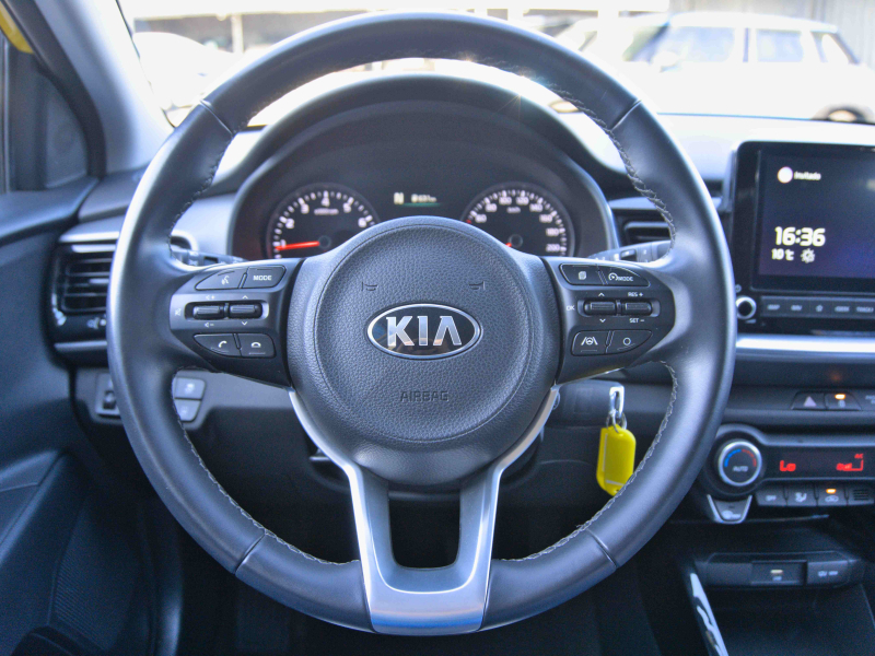 KIA Stonic Drive 1.0TGdi MHEV  100cv Amarillo