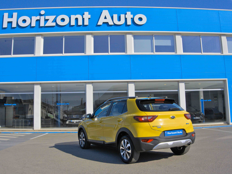 KIA Stonic Drive 1.0TGdi MHEV  100cv Amarillo