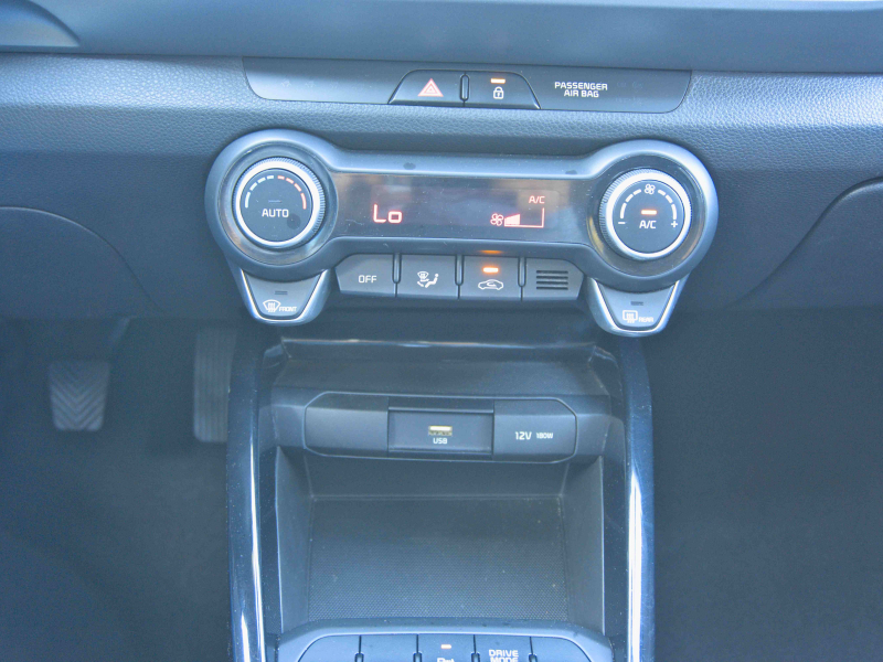 KIA Stonic Drive 1.0TGdi MHEV  100cv Amarillo