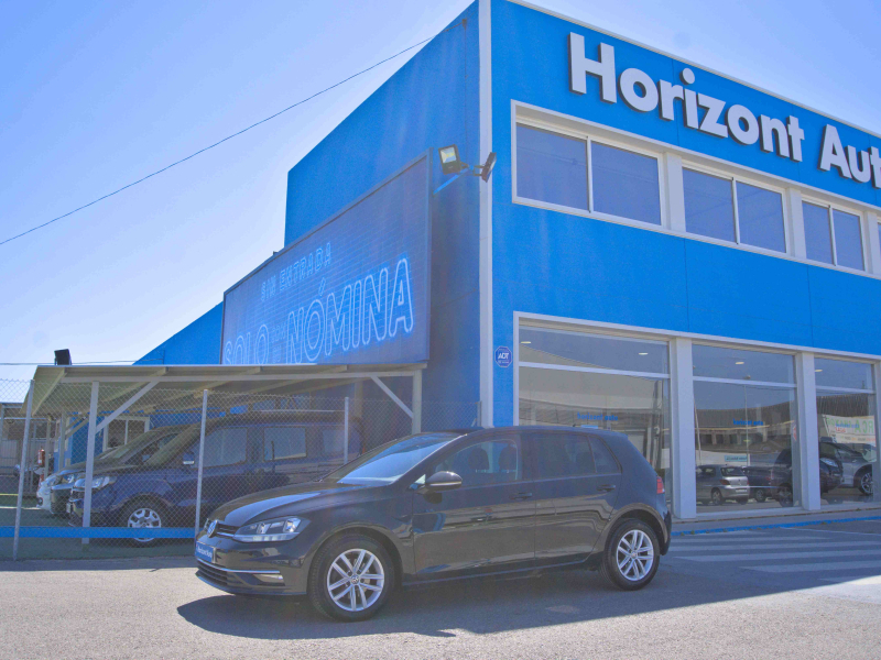 Volkswagen Golf Advance 1.6TDi DSG 115cv Gris
