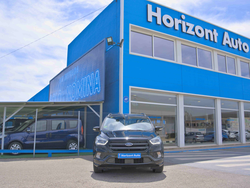 Ford Kuga 4X2 2.0TDCi STLine  150cv Negro
