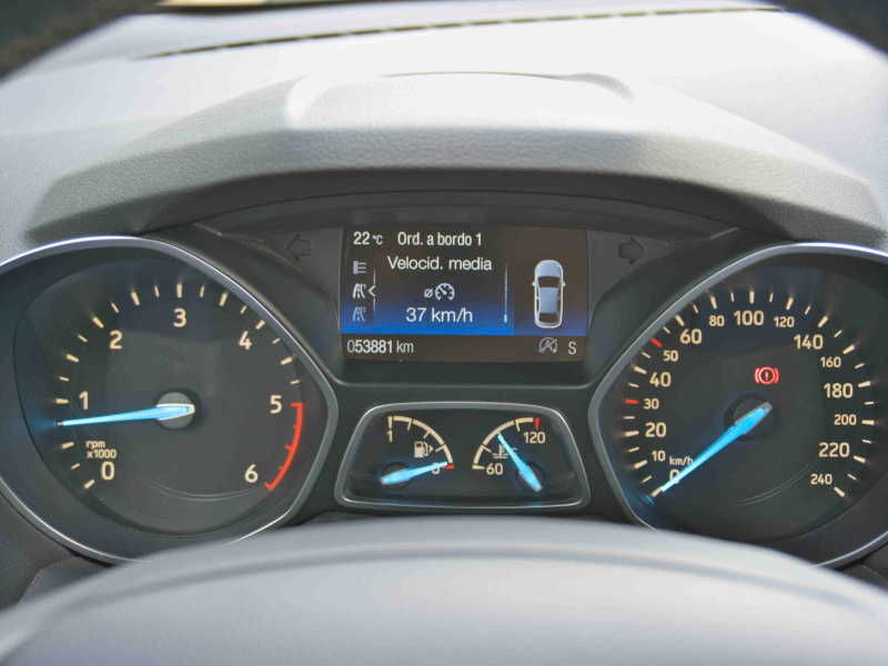 Ford Kuga 4X2 2.0TDCi STLine  150cv Negro