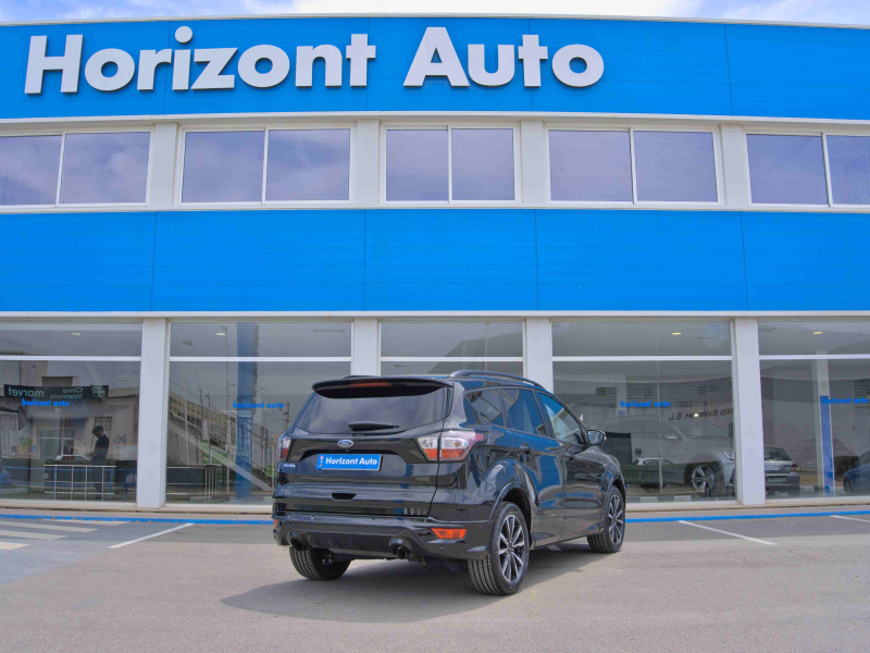 Ford Kuga 4X2 2.0TDCi STLine  150cv Negro