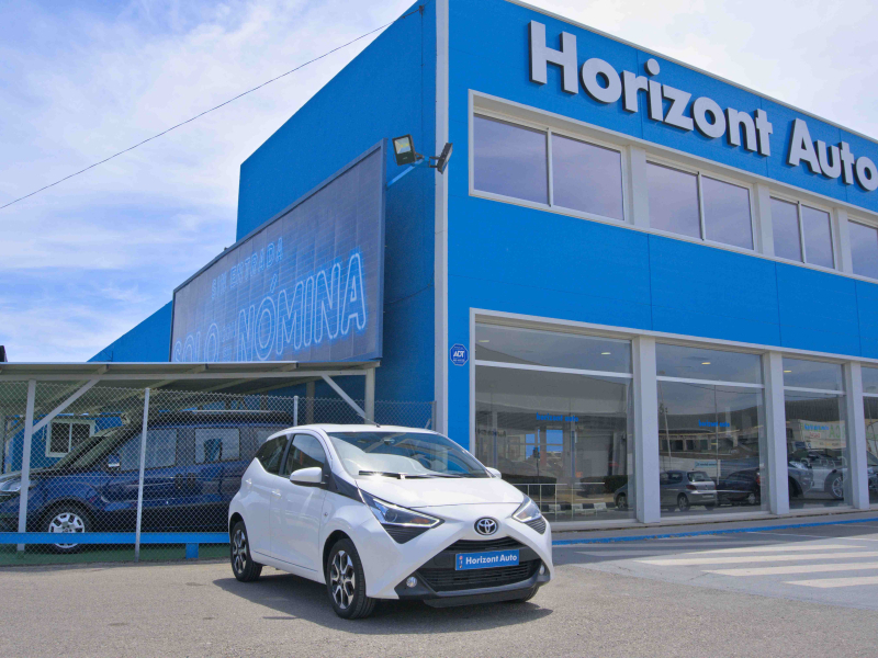 Toyota Aygo 1.0i 72cv Xplay  72cv Blanco