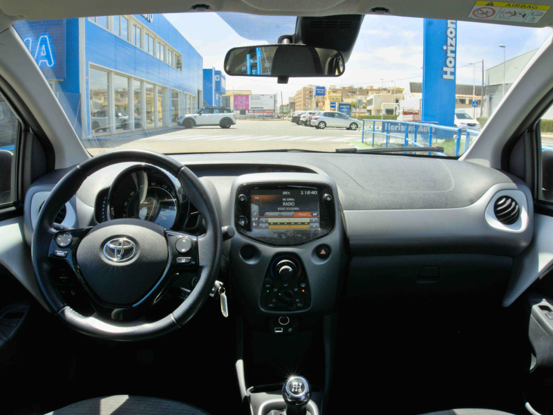 Toyota Aygo 1.0i 72cv Xplay  72cv Blanco