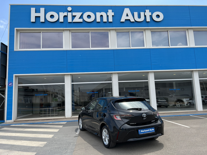 Toyota Corolla Active Tech 125H Auto  125cv Negro