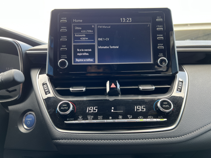 Toyota Corolla Active Tech 125H Auto  125cv Negro