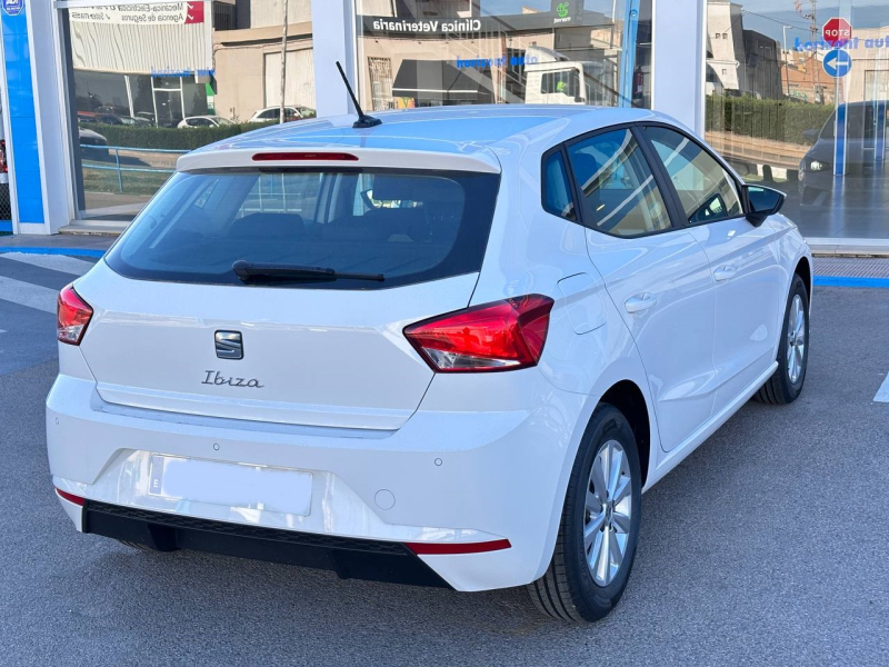 Seat Ibiza 1.0MPi 80cv Blanco