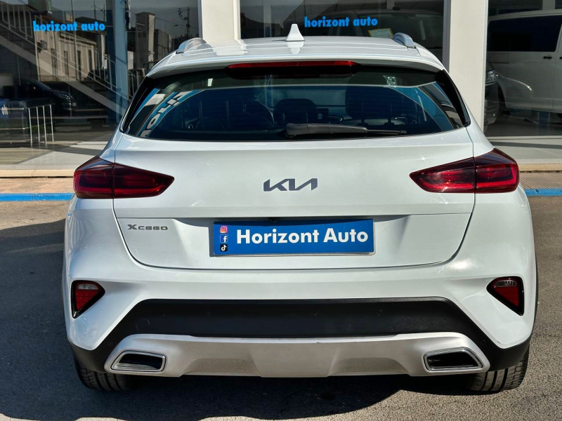 KIA XCeed 1.0 120cv Blanco