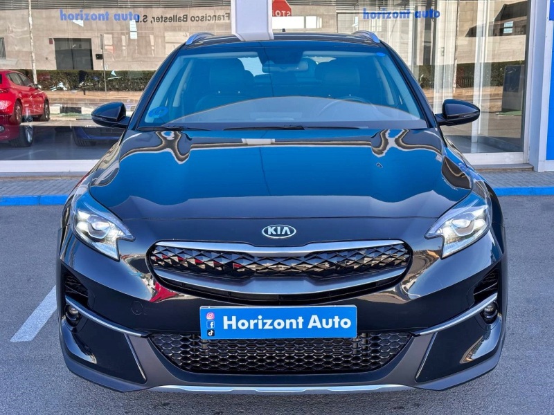 KIA XCeed tech 1.6 140cv Negro