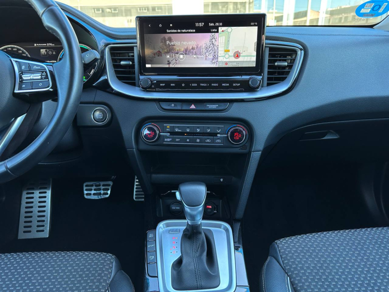 KIA XCeed tech 1.6 140cv Negro