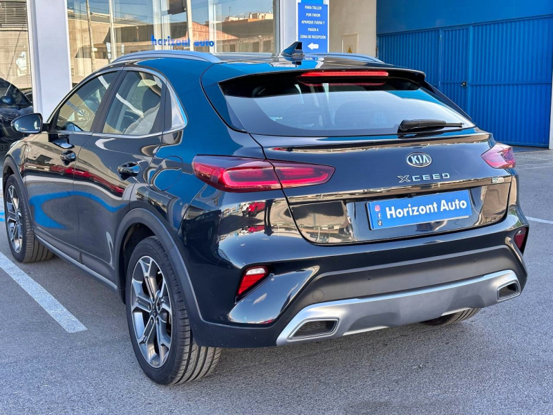KIA XCeed tech 1.6 140cv Negro
