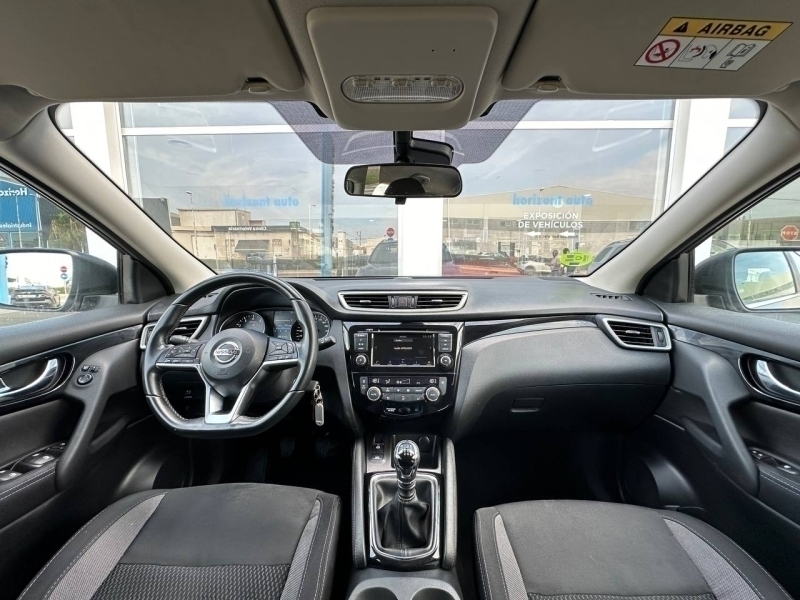 Nissan Qashqai 1.4 140cv Gris