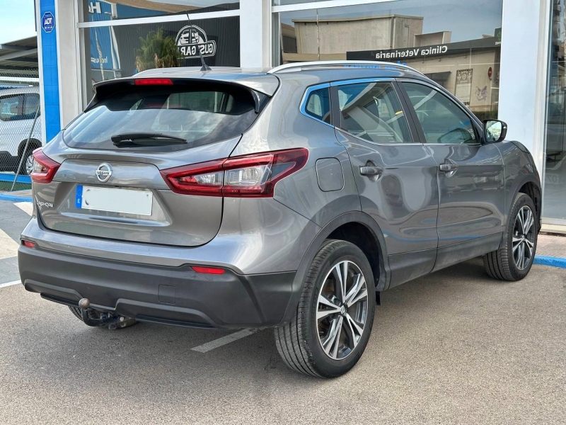 Nissan Qashqai 1.4 140cv Gris