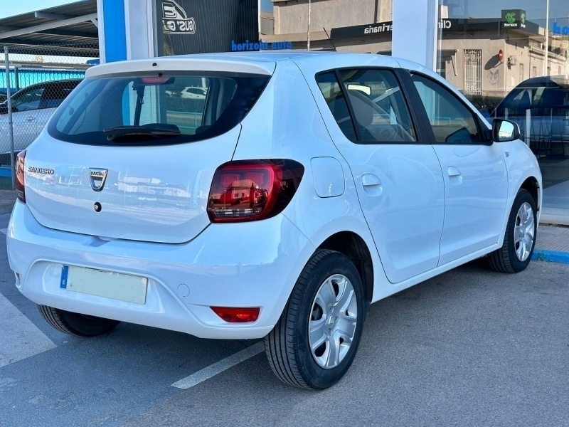 Dacia Sandero 1.5D 95cv Blanco