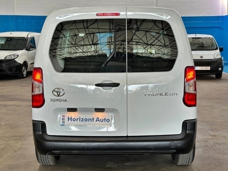 Toyota Proace City Verso 100cv Blanco