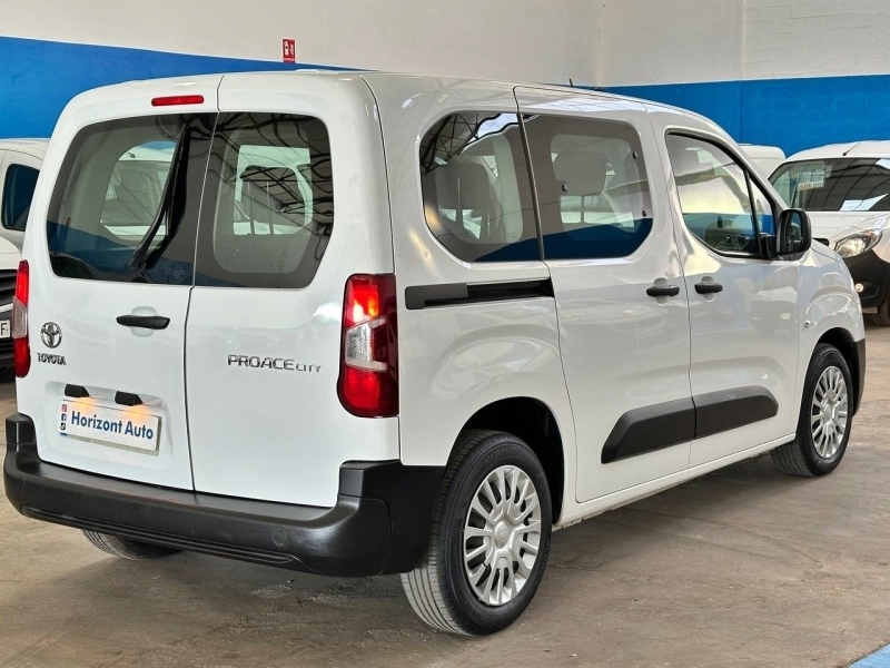 Toyota Proace City Verso 100cv Blanco