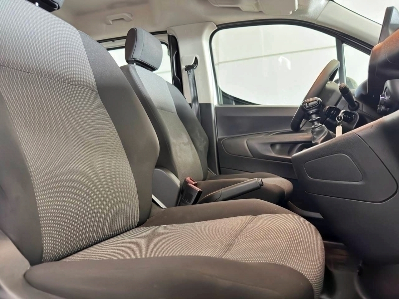 Peugeot Rifter BSnes Strandar 100cv Blanco