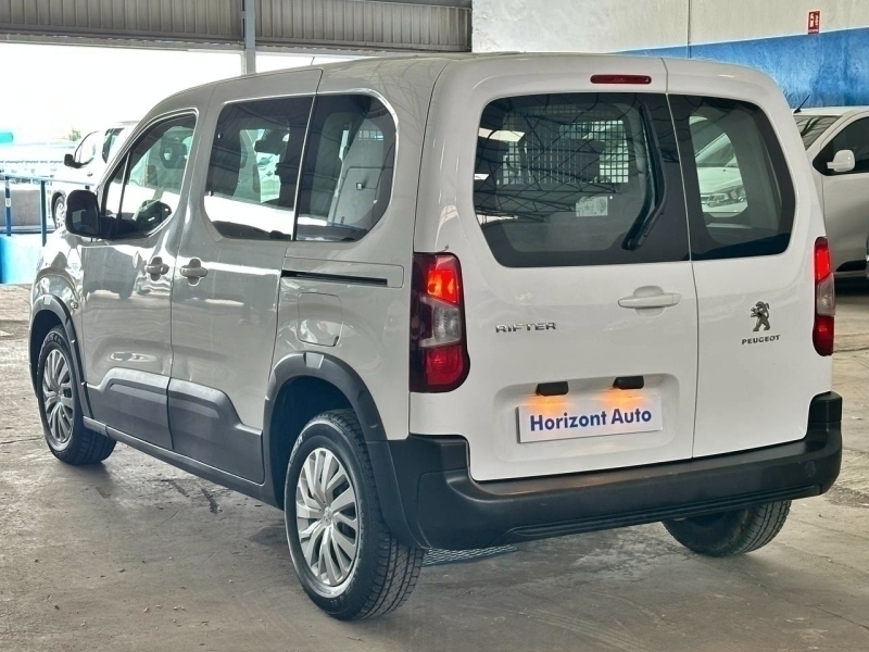 Peugeot Rifter BSnes Strandar 100cv Blanco