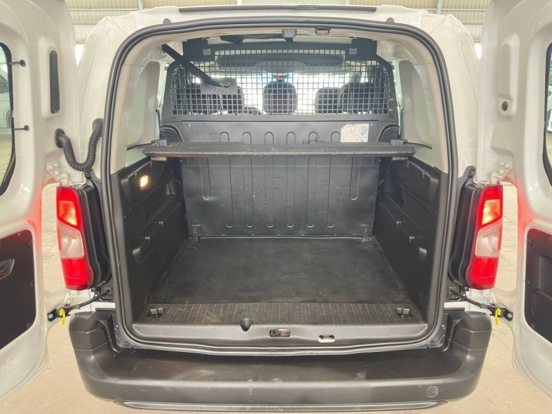 Peugeot Rifter BSnes Strandar 100cv Blanco