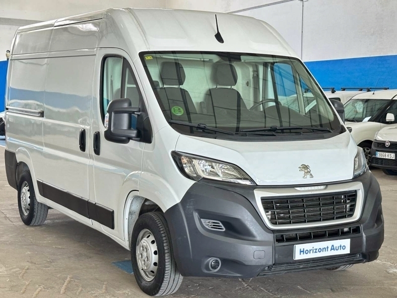 Peugeot Boxer 2.2BHDi 140cv Blanco