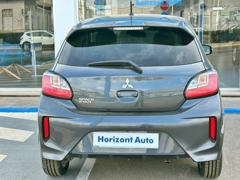 Mitsubishi Space Star 1.2 70cv Negro metalizado