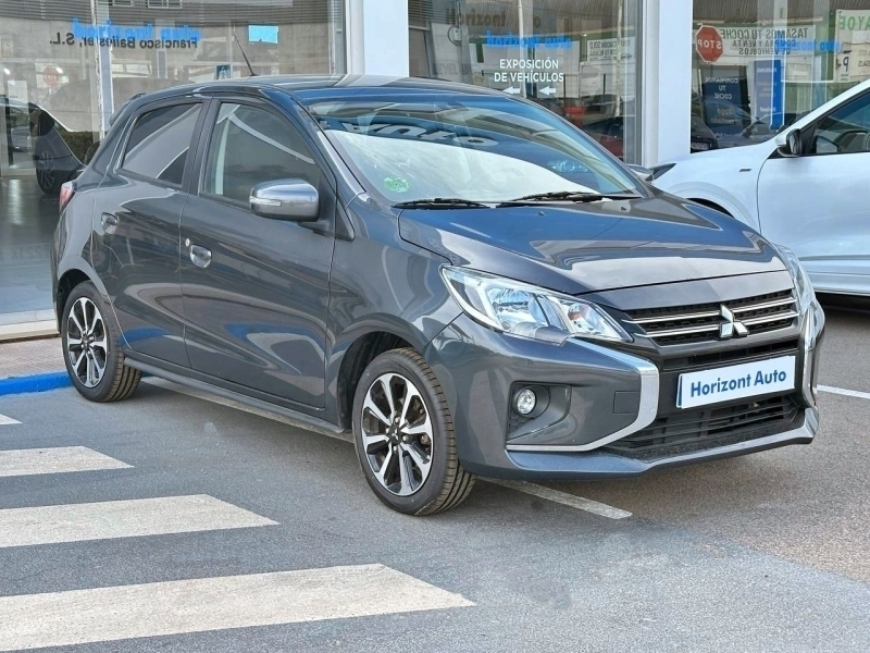 Mitsubishi Space Star 1.2 70cv Negro metalizado