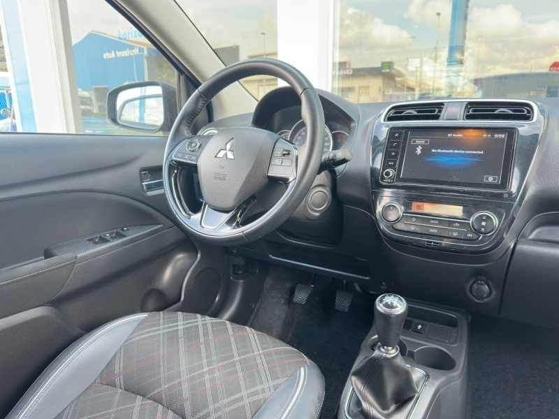 Mitsubishi Space Star 1.2 70cv Negro metalizado