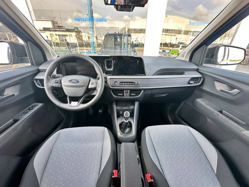 Ford Tourneo Courier Titanium 125cv Azul
