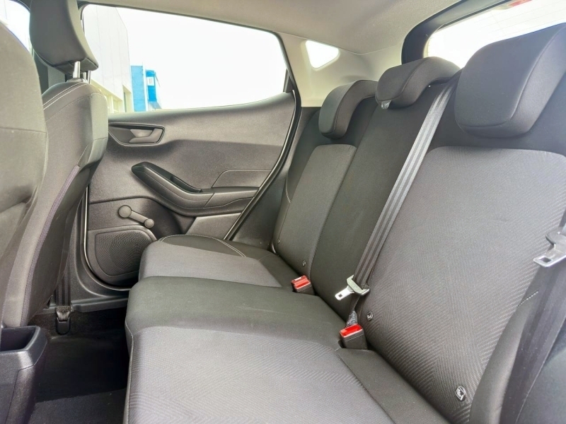 Ford Fiesta 1100cc 75cv Gris