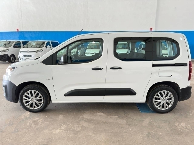 Citroen Berlingo Talla M 100cv Blanco