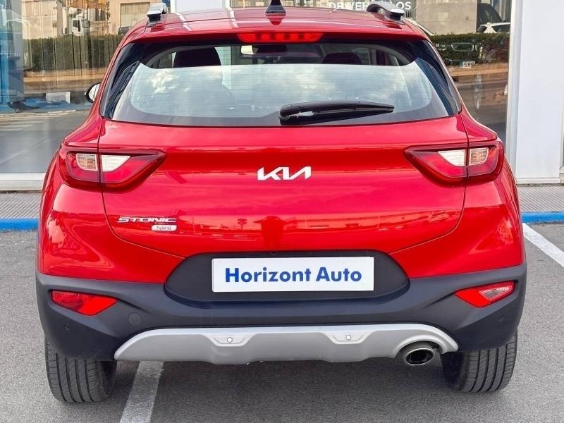 KIA Stonic Drive 100cv Rojo