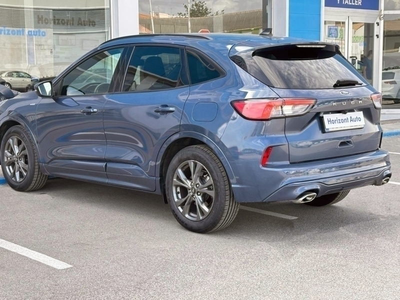 Ford Kuga ST Line 120cv Azul metalizado