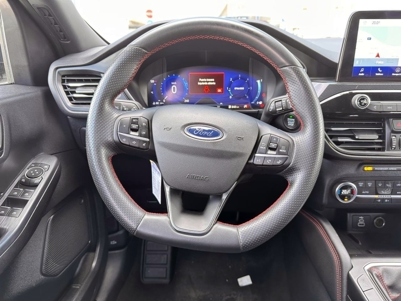 Ford Kuga ST Line 120cv Azul metalizado