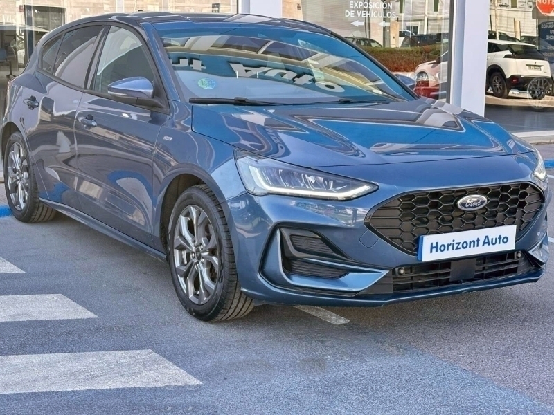 Ford Focus ST Line 125cv Gris oscuro