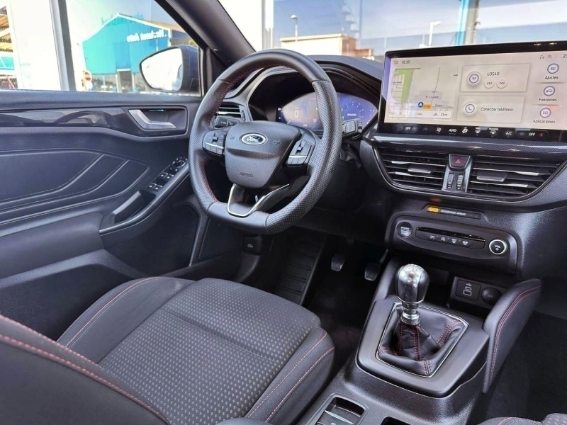 Ford Focus ST Line 125cv Gris oscuro