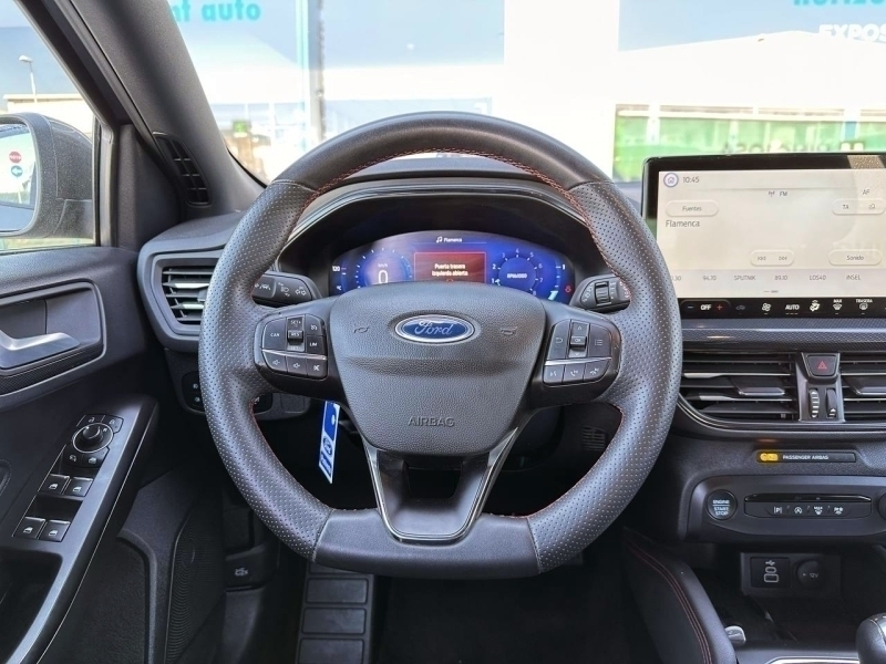 Ford Focus ST Line 125cv Gris