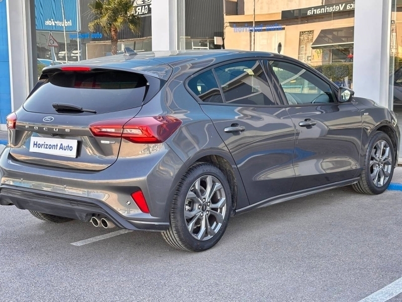 Ford Focus ST Line 125cv Gris