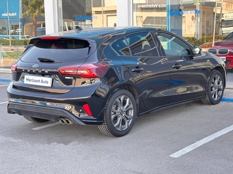 Ford Focus ST Line 125cv Negro