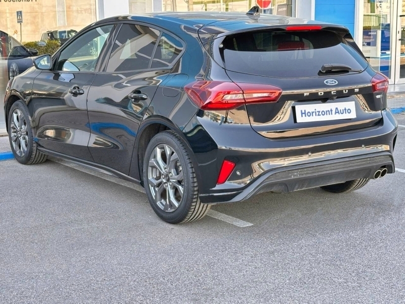 Ford Focus ST Line 125cv Negro