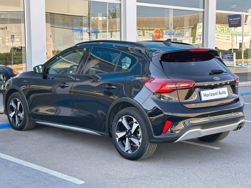 Ford Focus Active 155cv Negro